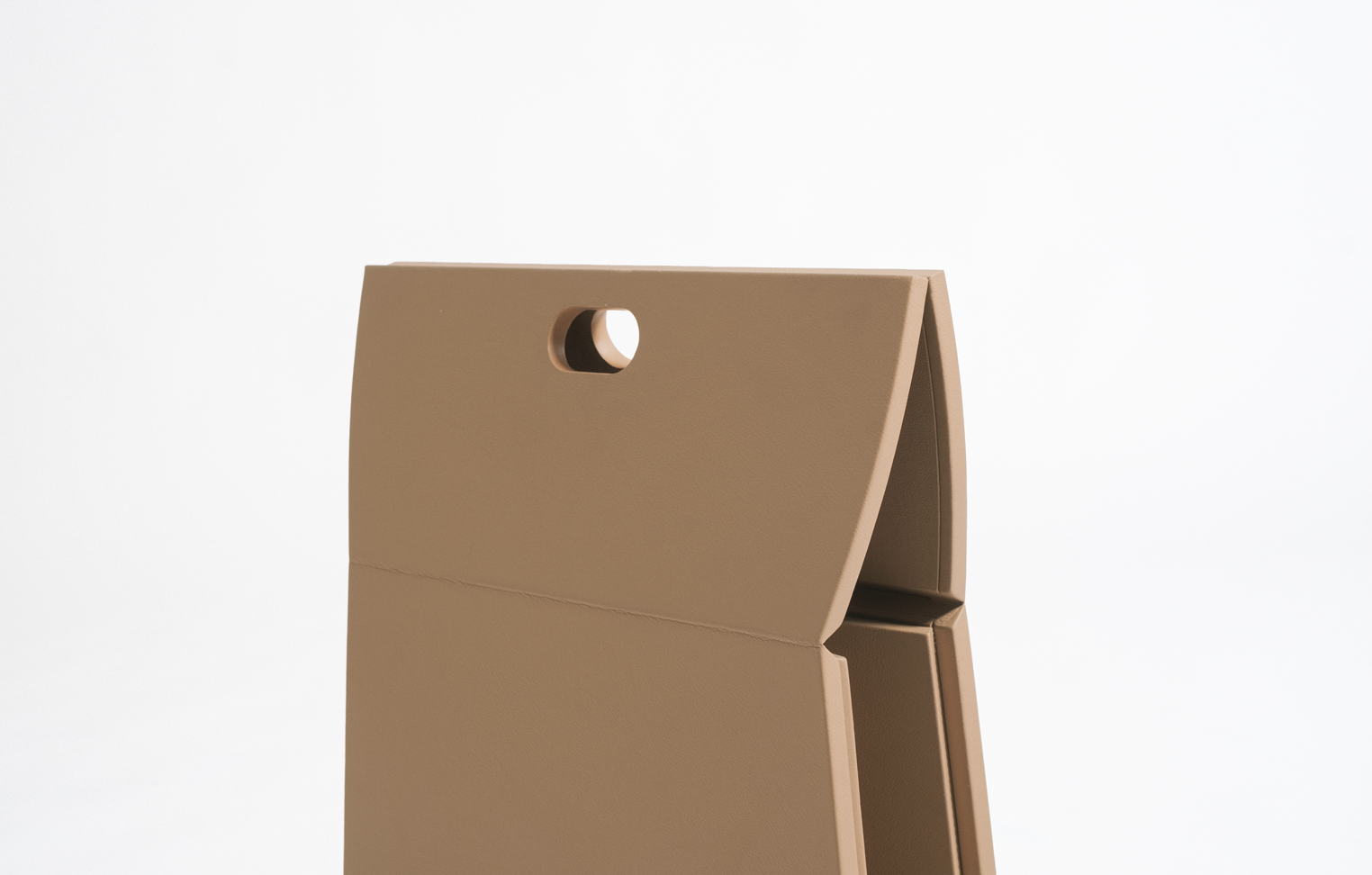 Patrick Jouin Edition, Mate Stool © C. Seuleusian
