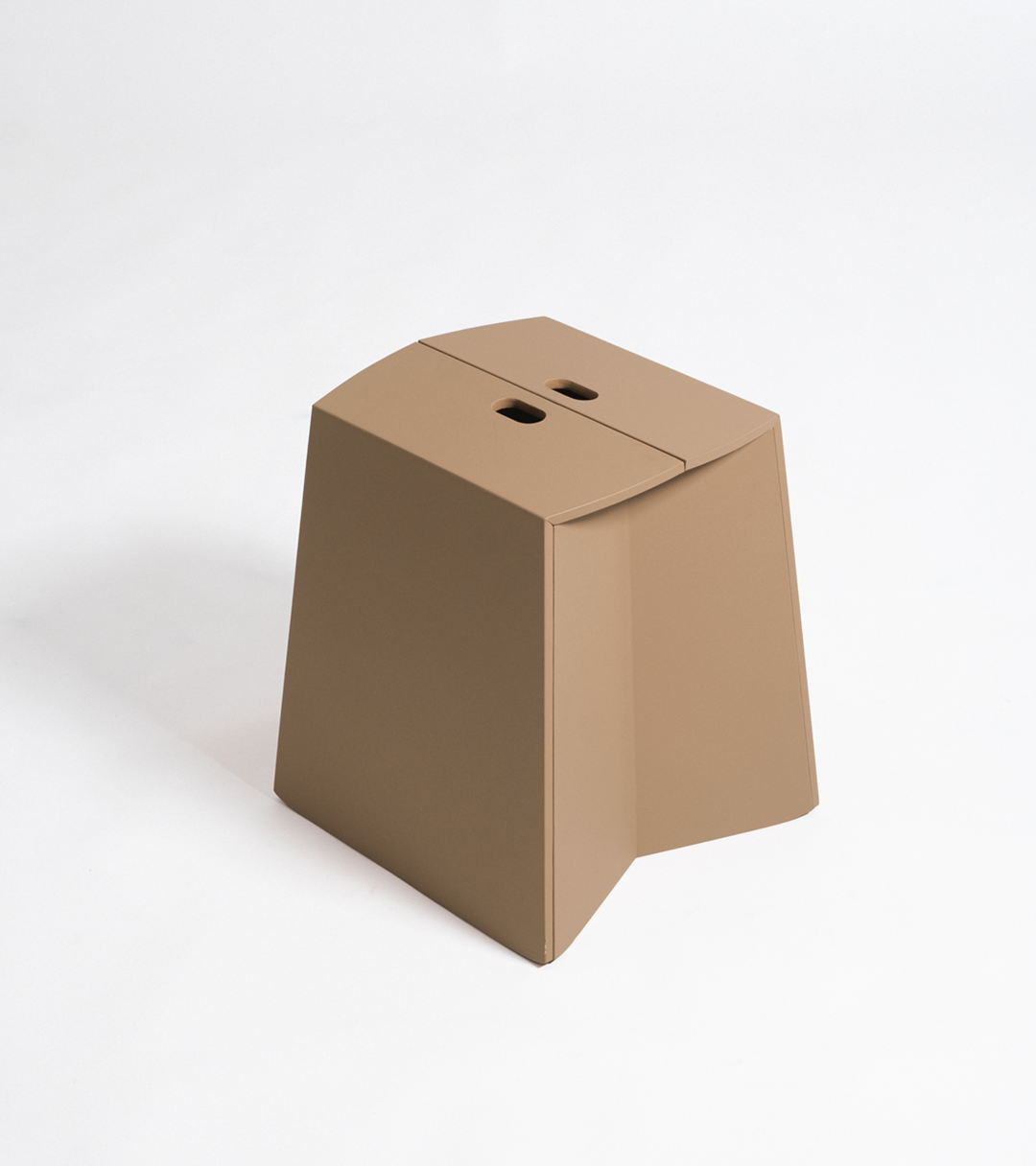 Patrick Jouin Edition, Mate tabouret © C. Seuleusian