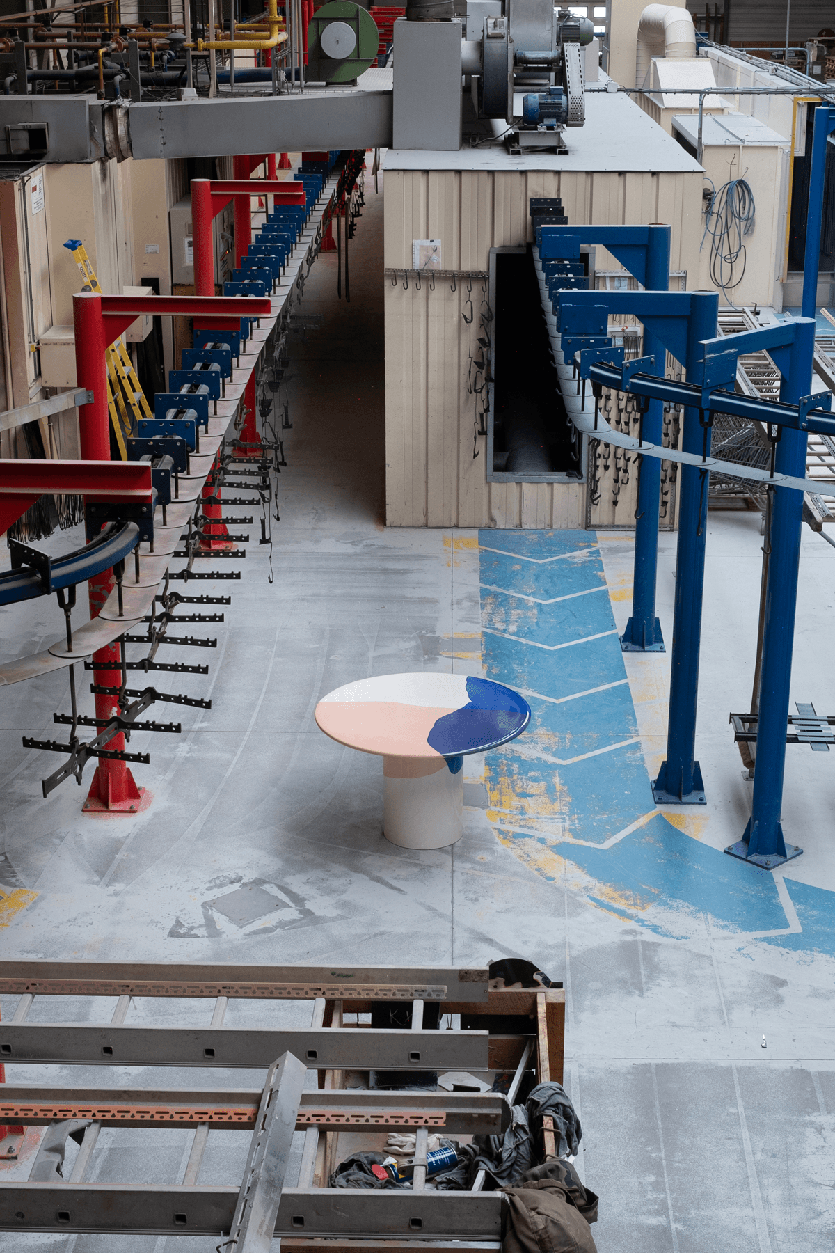 Patrick Jouin Edition, Drop Table © C. Seuleusian