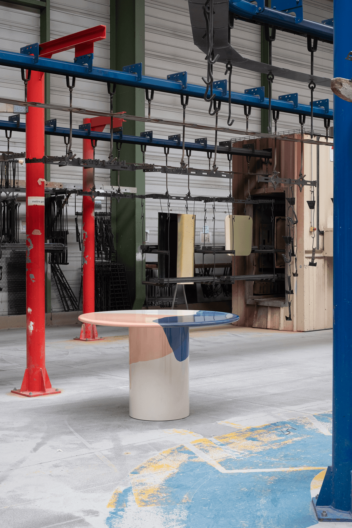 Patrick Jouin Edition, Drop Table © C. Seuleusian