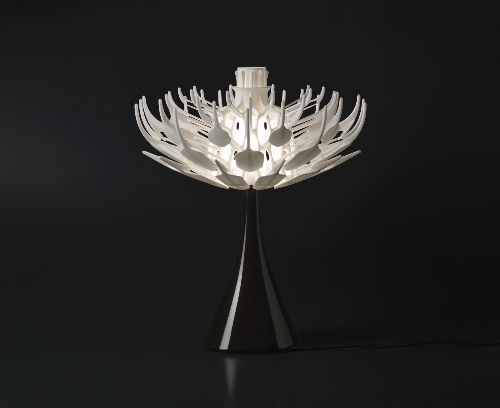 Bloom - Patrick Jouin, MGX by Materialise © Thomas Duval