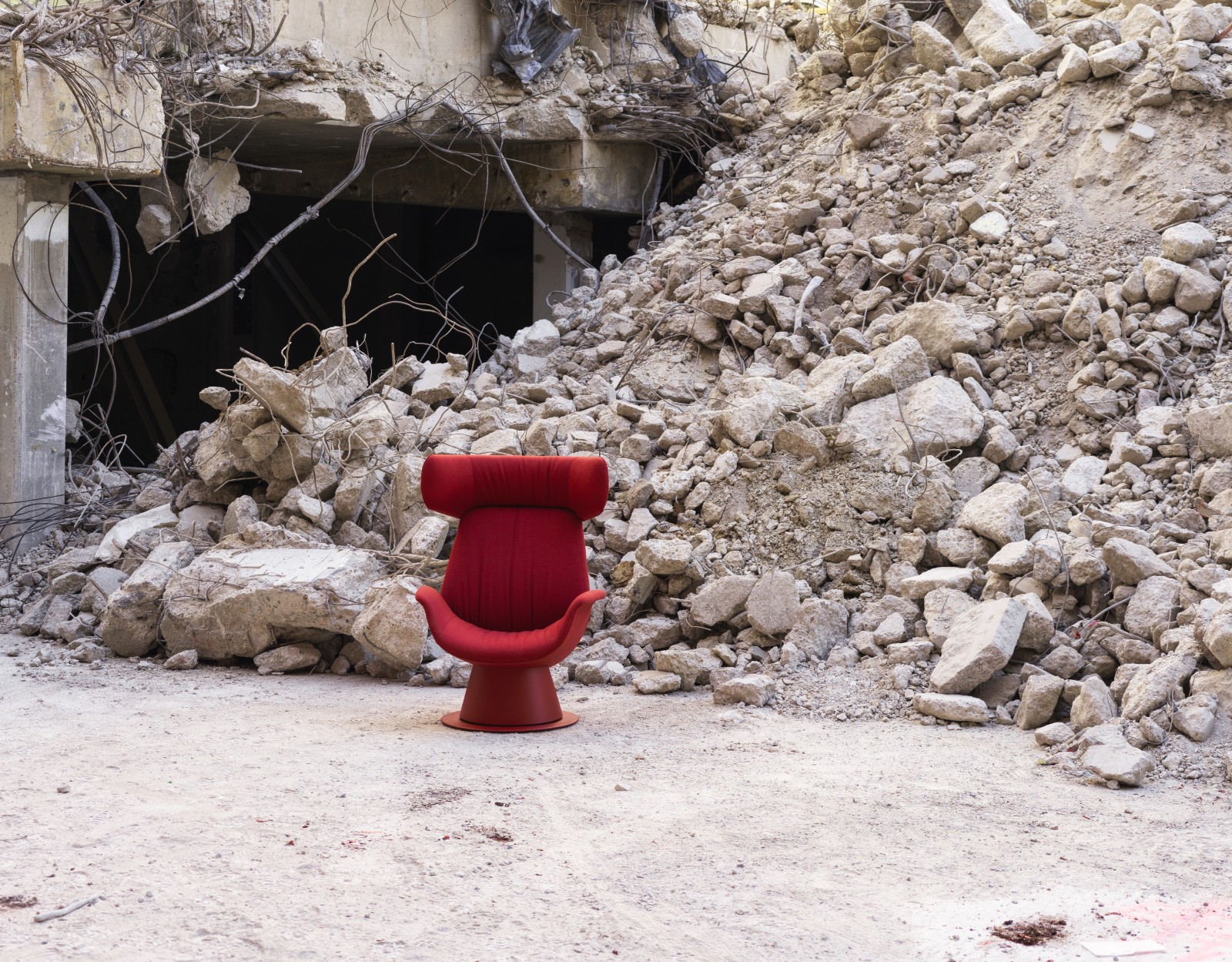Ila - Patrick Jouin for Pedrali ©Thomas Duval