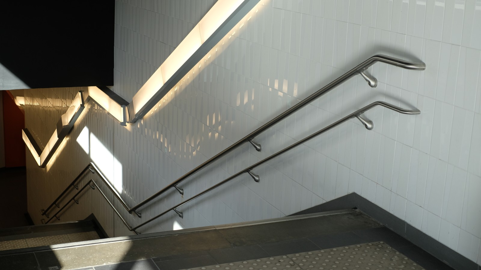 Gammes de mains courantes - Patrick Jouin, RATP © Patrick Jouin