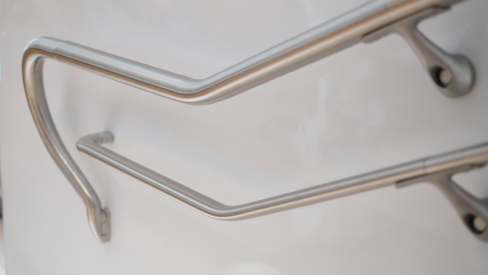 Gamme de mains courantes - Patrick Jouin iD for RATP © Patrick Jouin iD