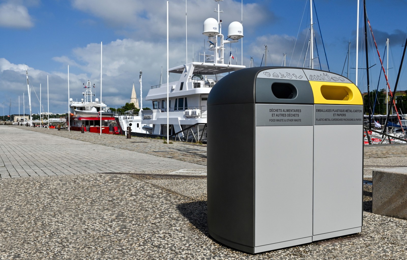 Borne PUR, Patrick Jouin pour JCDecaux © Pierre Menié - Communcauté d'agglomération de La Rochelle
