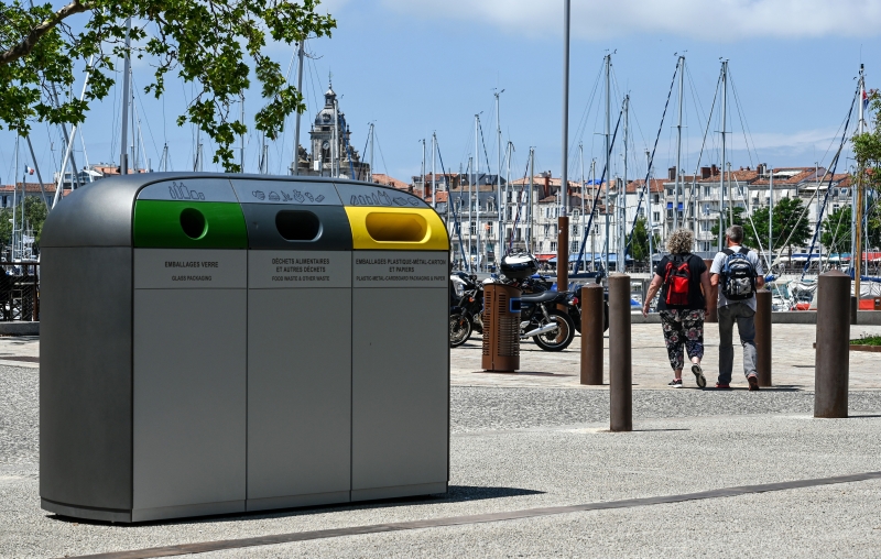 Borne PUR, Patrick Jouin pour JCDecaux © Pierre Menié - Communcauté d'agglomération de La Rochelle