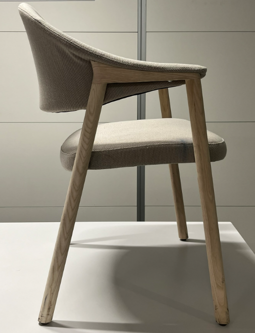 Héra Soft & Straw - Pedrali © Patrick Jouin iD