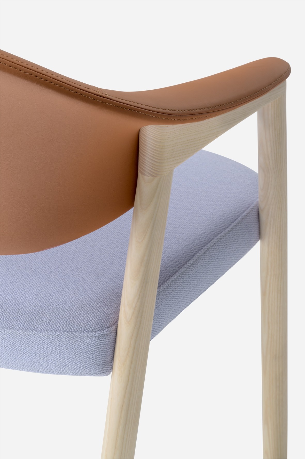 Héra Soft - Pedrali - Patrick Jouin iD © Ottavio Tomasini