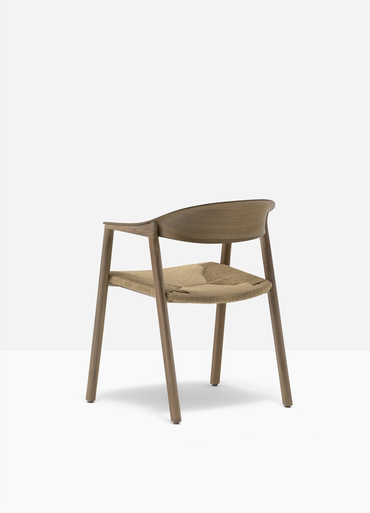 Héra Straw - Patrick Jouin pour Pedrali © Ottavio Tomasini Fotografo